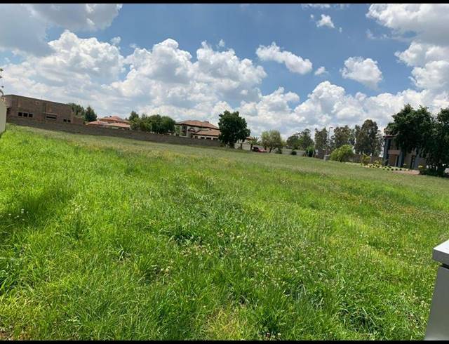 LAND FOR SALE IN HELDERWYK